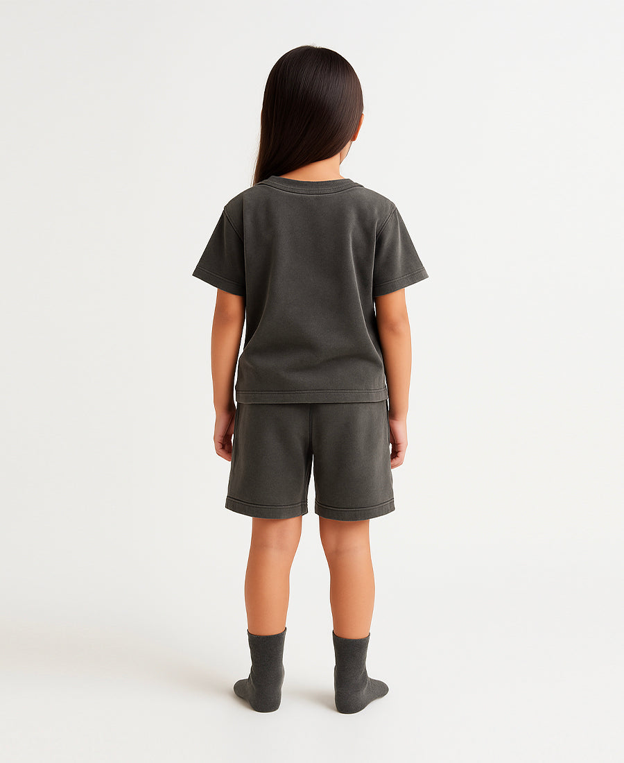 T-shirt gray
