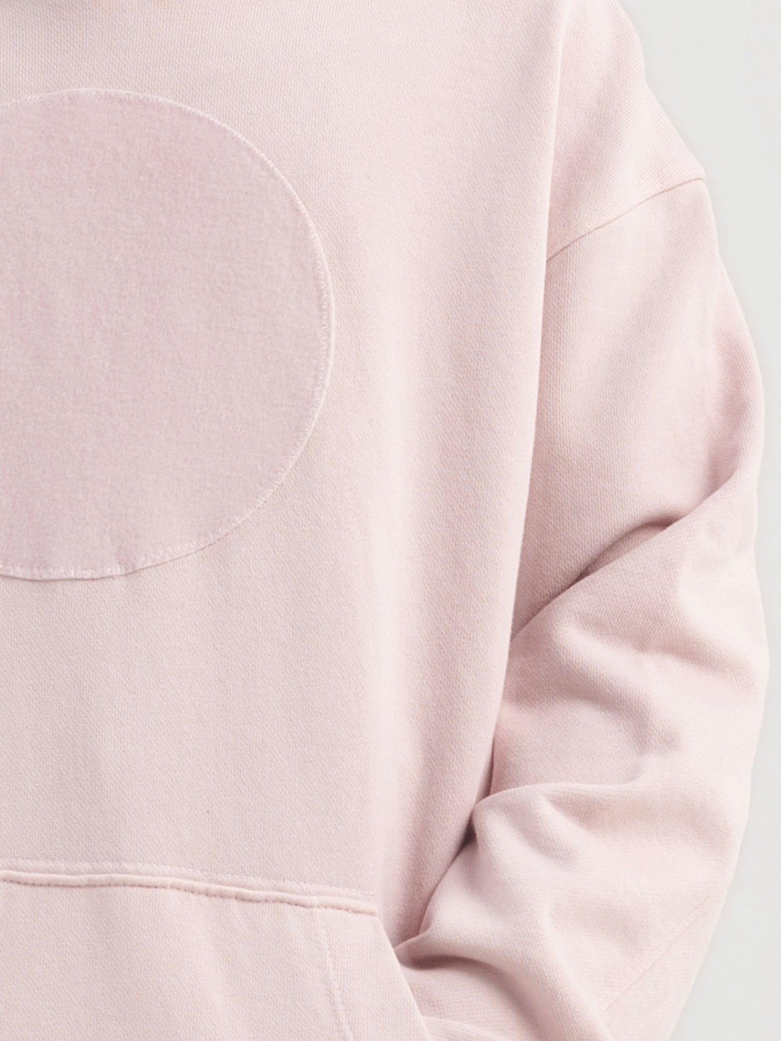 Close-up Hahaha kids hoodie back label - CAUTION CONTAINS SNUGGLES GIGGLES AND PARENTAL AFFECTION